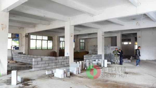 我公司為佛山KLYC提供廚房的配套生產設備